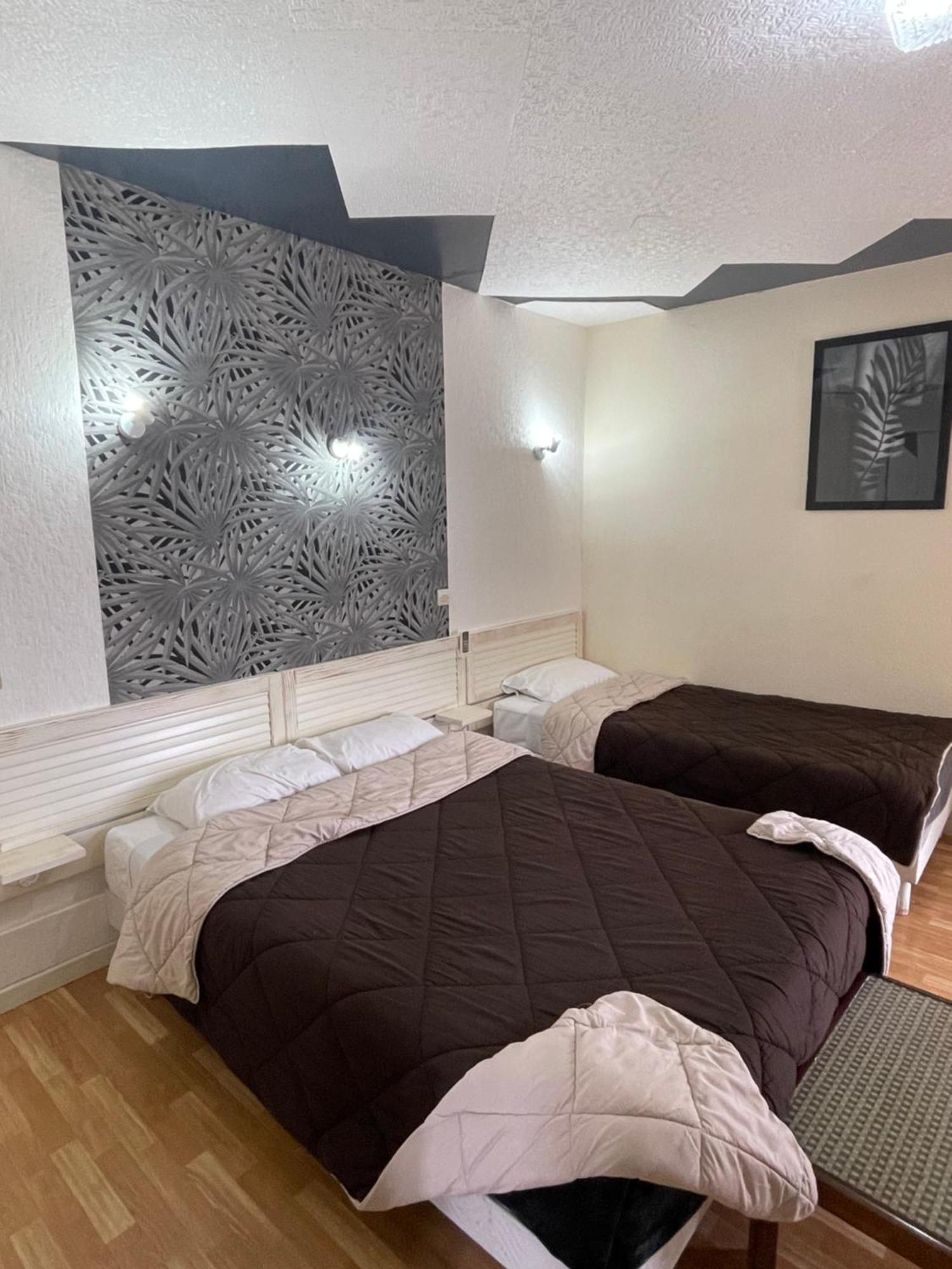 Hotel Auberge Des Charmilles Sainte-Soulle Cameră foto